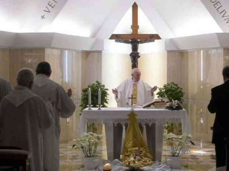 Il Papa: oggi tanti fuochi di guerra, la vera pace si semina nel cuore