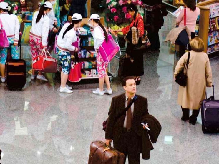 L'assurda storia di Letizia e Petros, apolidi e senza più nulla