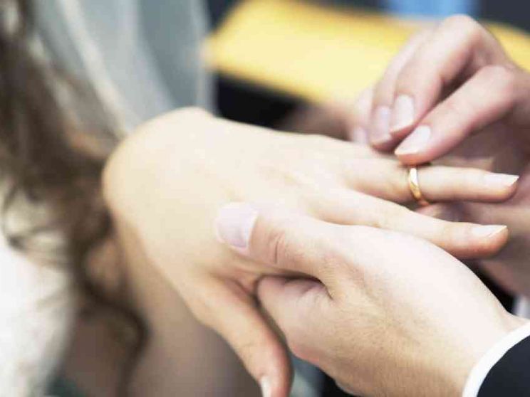 L'ora di una nuova alleanza per rilanciare il matrimonio