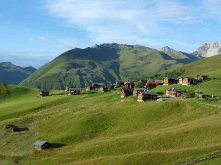 La bellezza controcorrente dei paesaggi alpini
