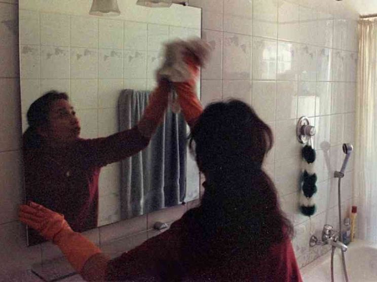 Il sogno di mettere in regola l'esercito delle colf in nero