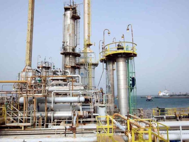 Haftar chiude i rubinetti del petrolio. Alla vigilia della Conferenza di Berlino