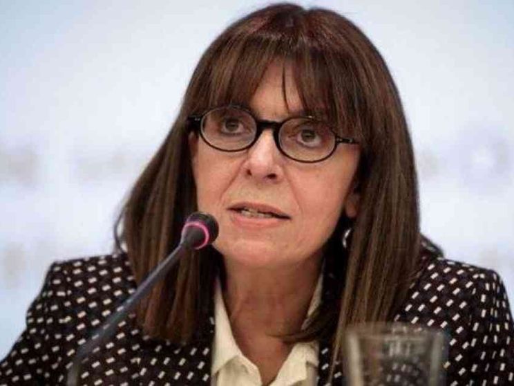 Per la prima volta una donna è presidente della Repubblica