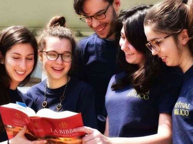 Una Giornata per imparare a leggere la Bibbia