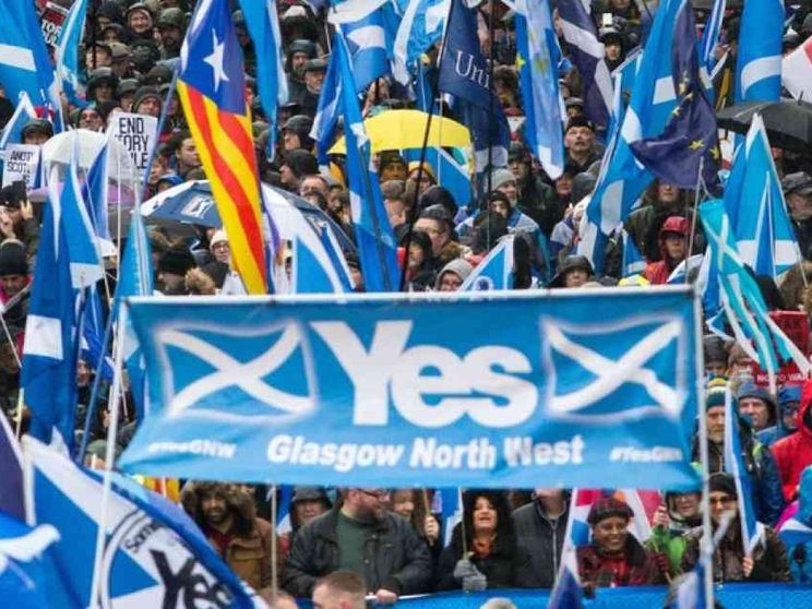 La Scozia che non si arrende alla Brexit e rivuole l'indipendenza