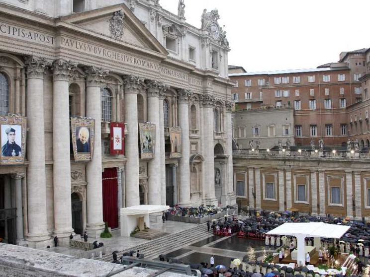 Congregazione cause dei santi: papa Francesco nomina tre italiani