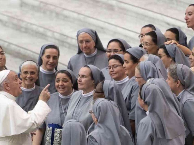 Il bello della vita consacrata: profezia e gioia per il popolo di Dio