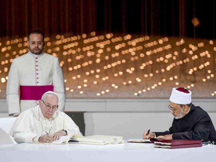 Fratellanza, la via di Abu Dhabi