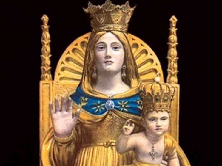 «Per salvare le nostre edicole affidiamole alla Madonna»