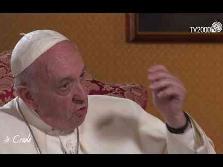 Il Papa: chi non vuole sporcarsi le mani non è cristiano