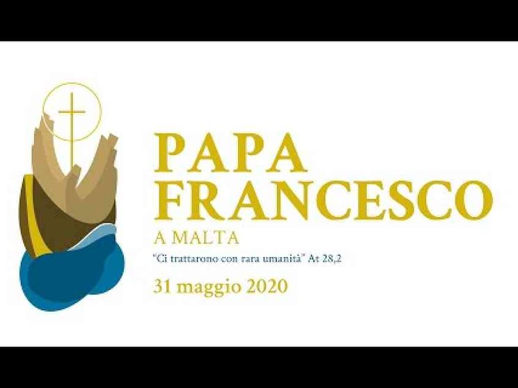 Il Papa andrà a Malta il 31 maggio. Nel logo un messaggio di accoglienza
