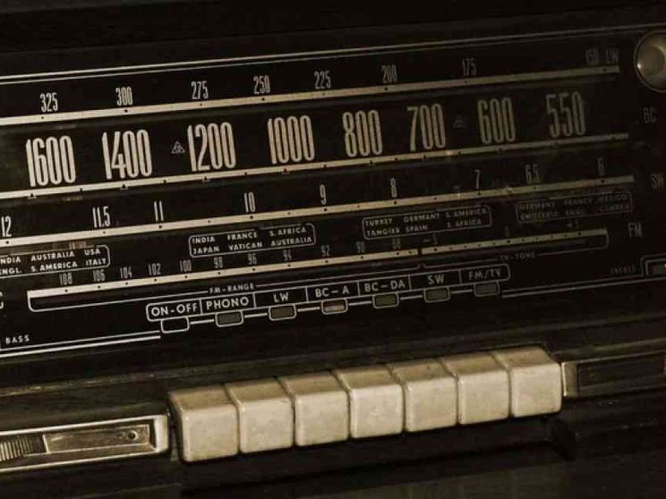 La radio cambia pelle, ma non perde la forza. L'Onu le rende omaggio