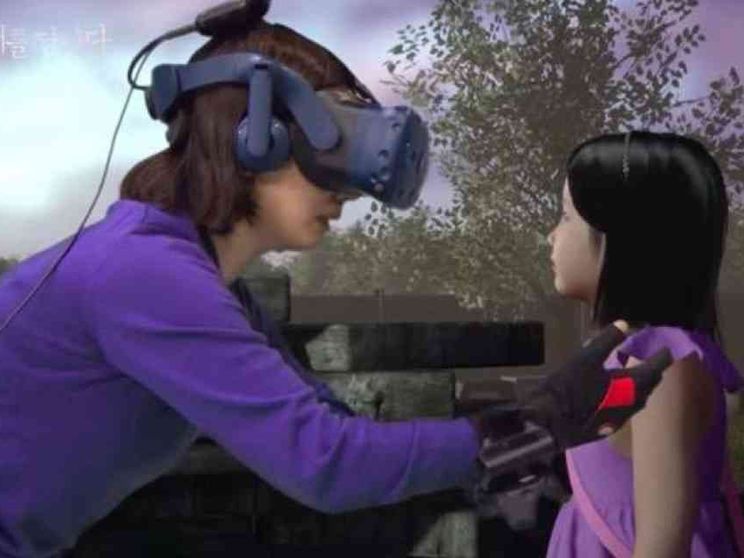 Quell’abbraccio digitale alla figlia morta