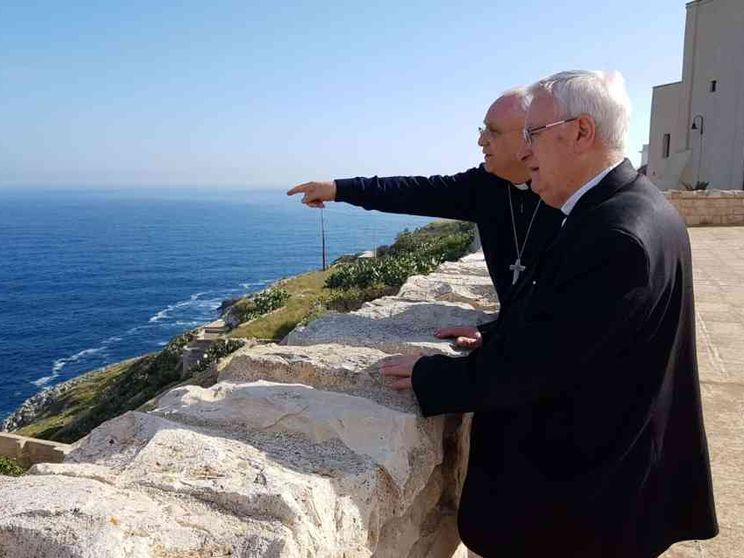 Bassetti: in ascolto del grido dei popoli. Per la pace nel Mediterraneo