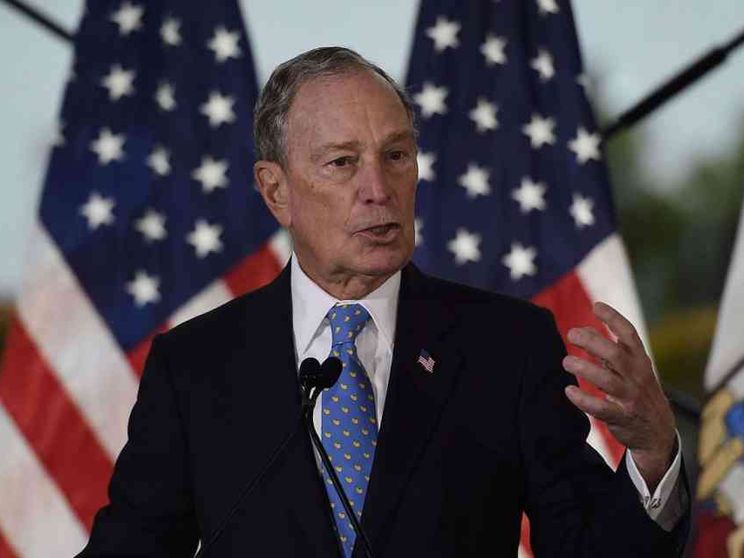 Bloomberg piomba sulle primarie dem e vola nei sondaggi