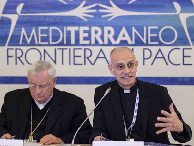 Dai vescovi l'appello a mettere al bando le armi