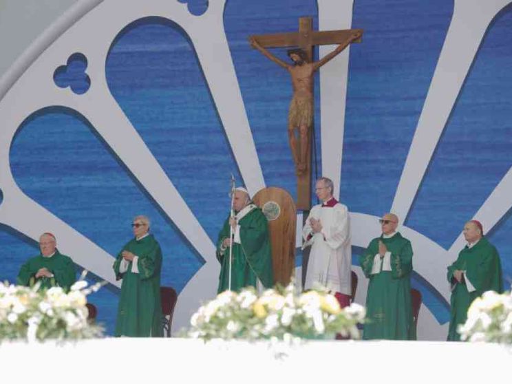 «L'amore è l'unico estremismo cristiano»