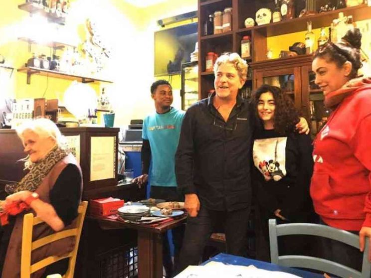 Integrarsi con la cucina: Rasha, dalla fuga dalle bombe siriane ai fornelli