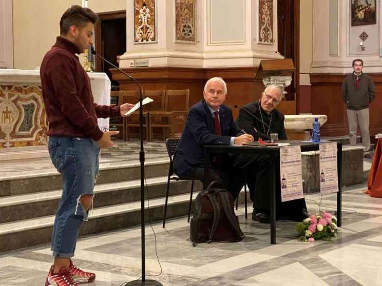 L'arcivescovo Accolla: l'informazione sia servizio e aiuti a pensare