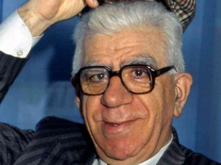 Nel romanzo postumo di Carlo Sgorlon il terremoto e la ricostruzione