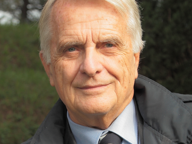 La chiamano «infodemia» (e continuano ad alimentarla)