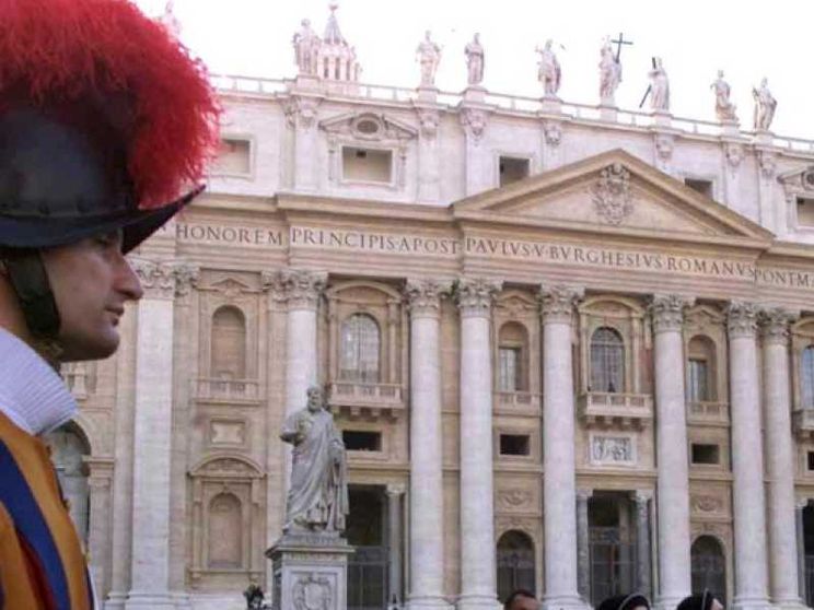 Dal Papa nuova legge sull'ordinamento giudiziario, più indipendenza a toghe