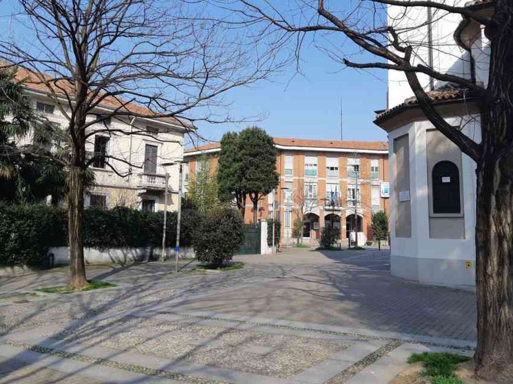 Viaggio a Bresso, il paese dove il "tutto chiuso" è già arrivato