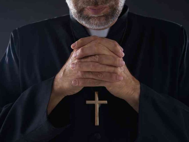 Noi preti in prima linea. Ma per giocare di squadra