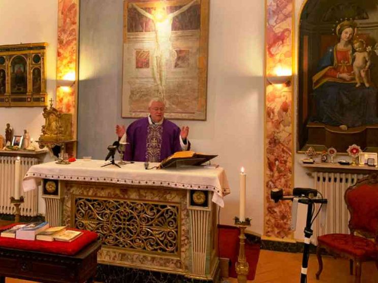 Come seguire le Messe «a porte chiuse» della quarta domenica di Quaresima