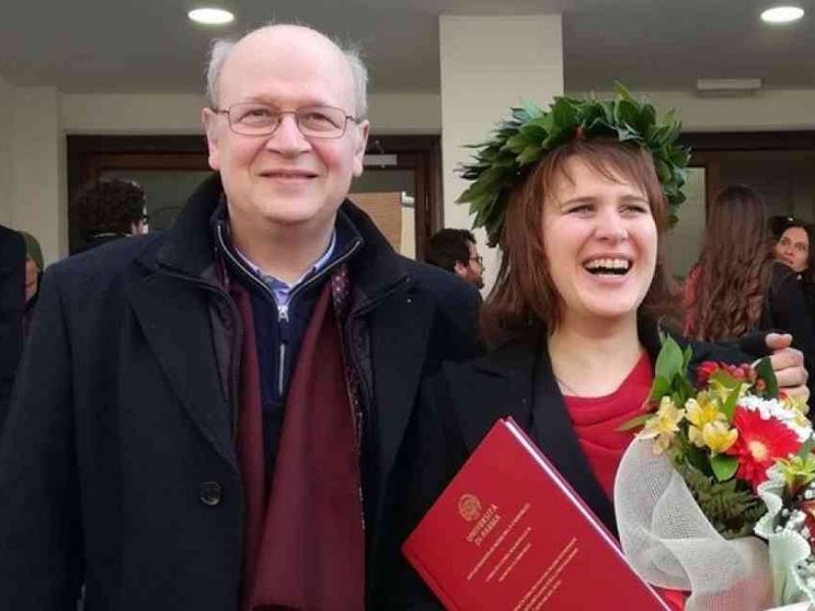 La figlia del medico: «Mio papà è morto facendo ciò che amava»