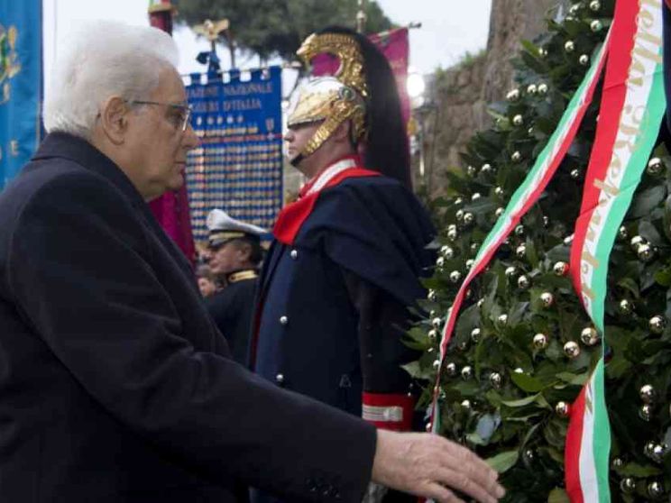 Mattarella: uniti come nel dopoguerra per la rinascita