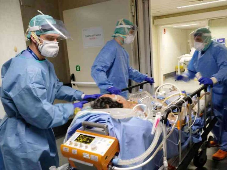 Nelle ultime 24 ore 969 decessi, il numero più alto. 51 medici morti