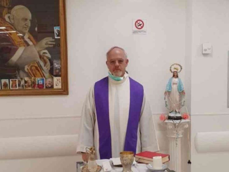 Cappellani ospedalieri sotto pressione, per loro un «servizio di ascolto»