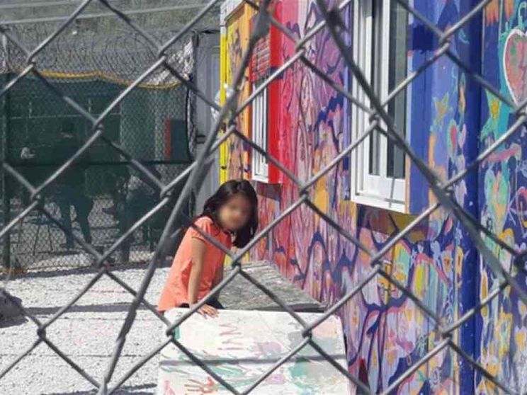 «Grecia, campo di prigionia per 40mila profughi»