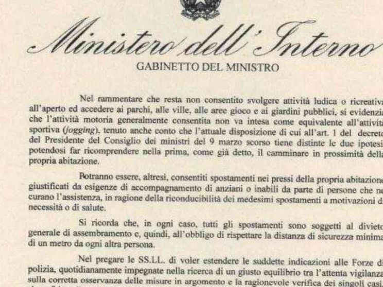 Uscite genitore-figli, il Viminale ri-precisa: solo vicino a casa