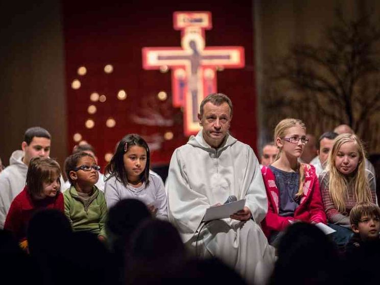 Una strana Pasqua senza i giovani di Taizé. Frère Alois: l'Italia nel cuore