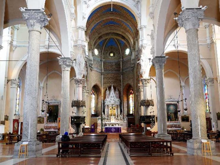 Le chiese vuote sono un segno che è tempo di prendere il largo