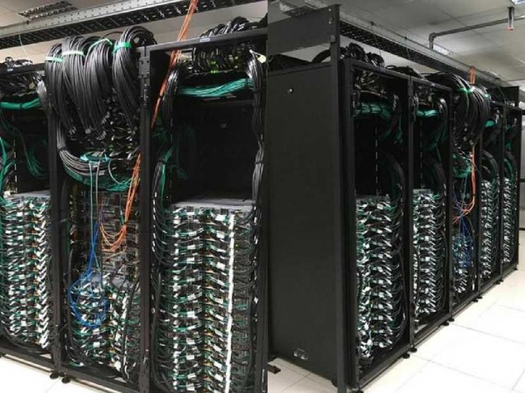 Il supercomputer Enea "apre" alla ricerca per farmaci e vaccini