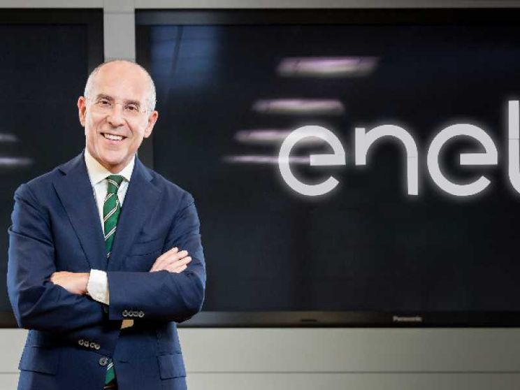Starace: «Gestiamo l'emergenza, pronti ad accelerare sulle rinnovabili»