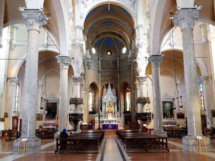 Le chiese vuote sono un segno che è tempo di prendere il largo