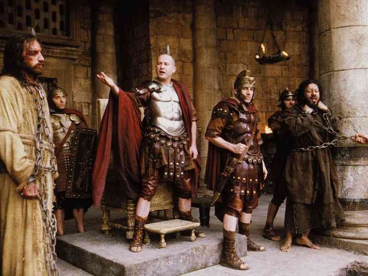 Aramaico, ebraico, greco, latino... in che lingua Gesù parlò con Pilato?