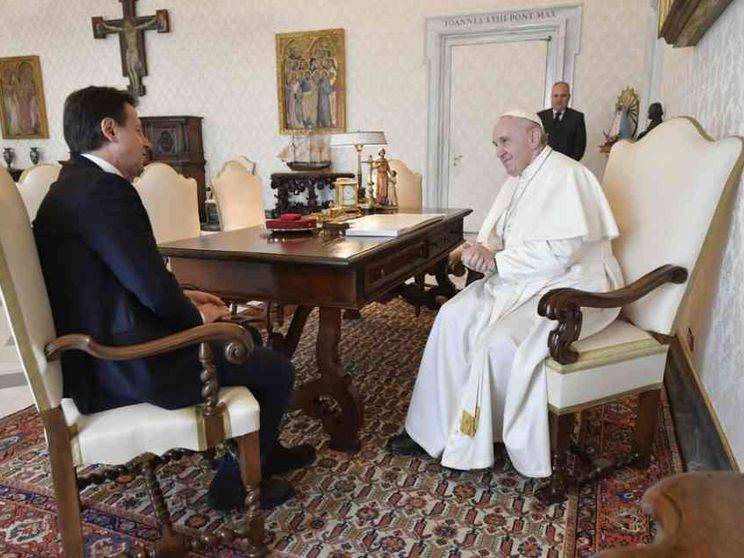 Conte: «Ue sia forte e solidale». Il grazie alla Chiesa