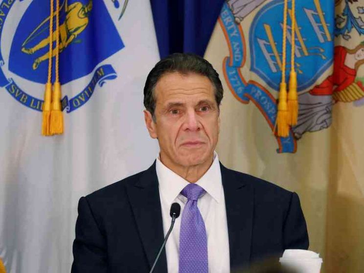 New York allo stremo ma approva l'utero in affitto