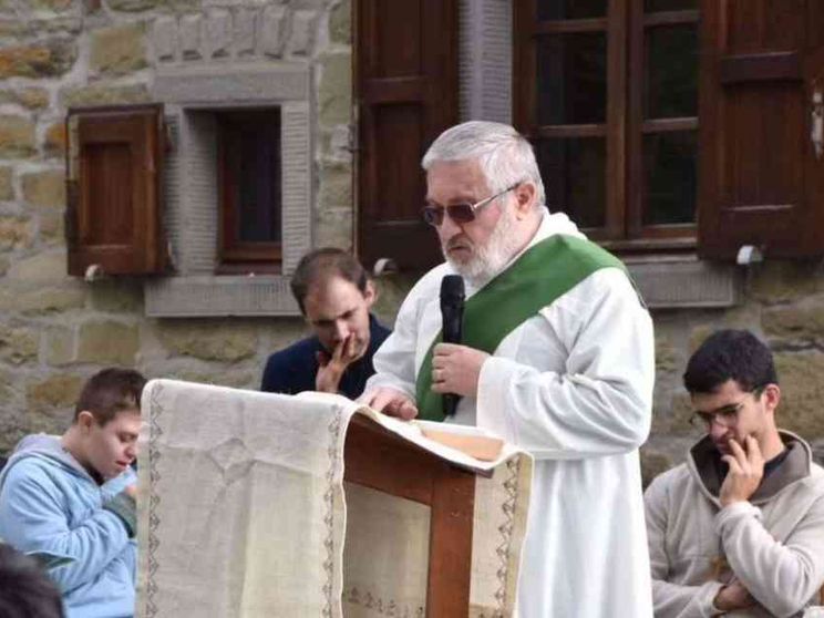 Morto a Rimini Maurizio Bertaccini, diacono e medico padre di 10 figli