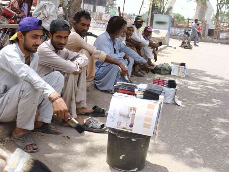 Il G7: pronti a sospendere il debito dei Paesi poveri