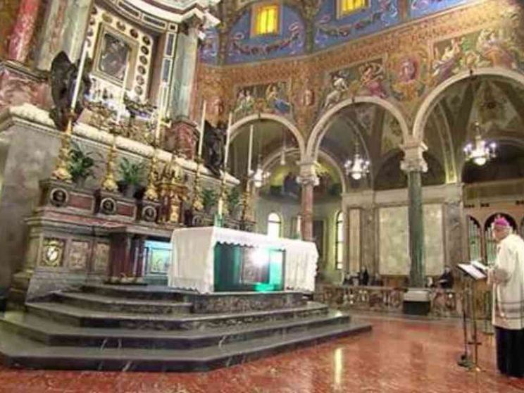 Da Pompei la Supplica dell'Italia a Maria