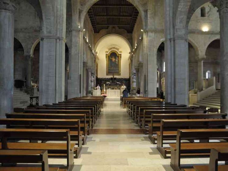 Messe e funerali: la Chiesa prepara proposte per la fase 2