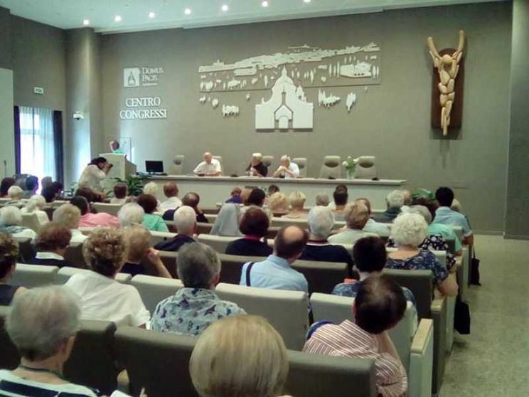 Sae, una Pasqua «in dialogo»