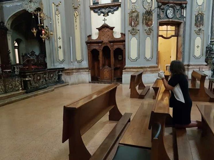Le condizioni per una ripresa delle celebrazioni con il popolo