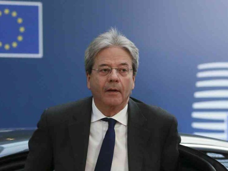 Gentiloni: "Europa e Italia davanti ad un bivio decisivo"